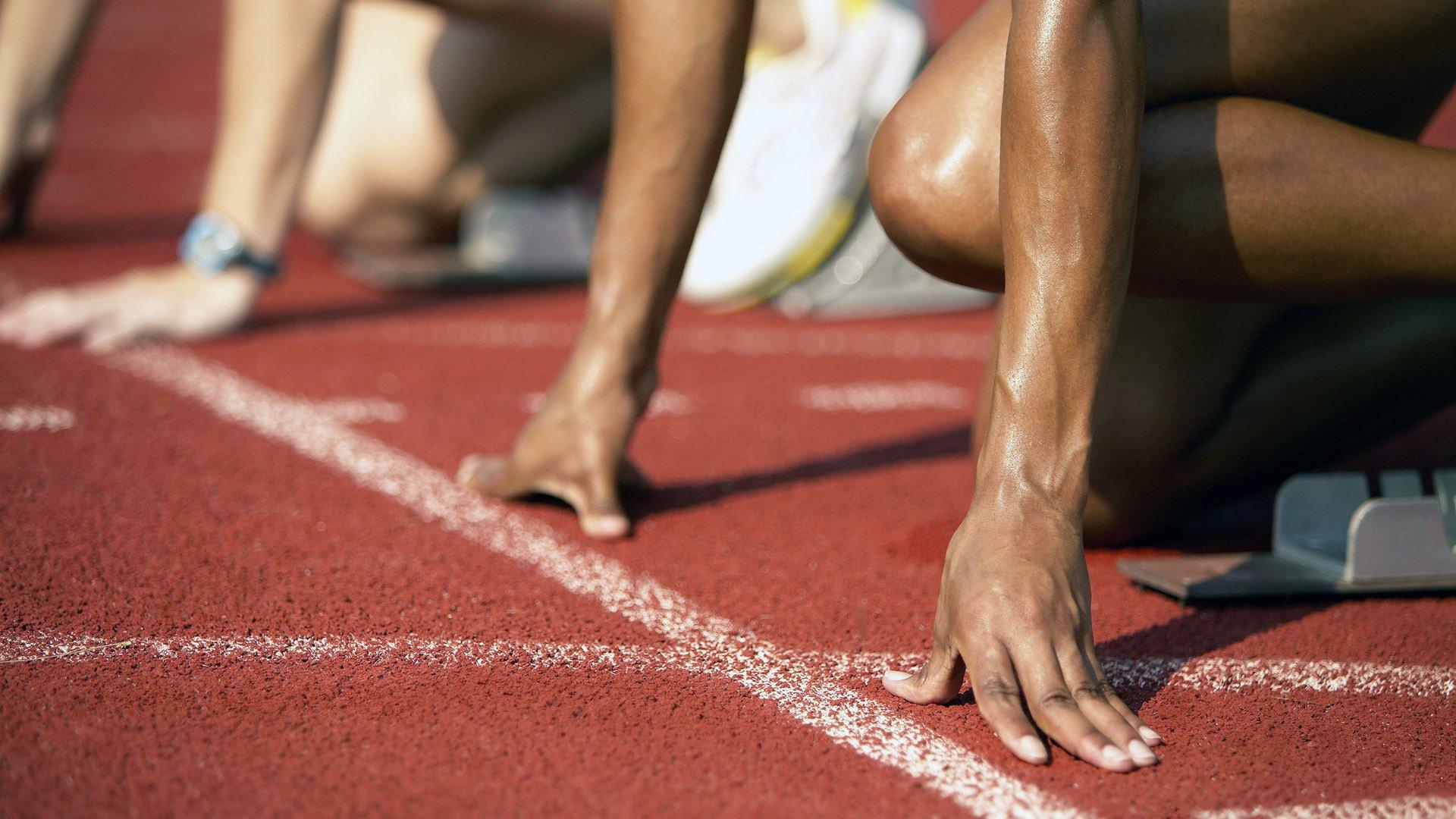 森林狼主场沸腾！球迷声浪压洛城，麦丹盛赞氛围，里德自诩最佳第六人